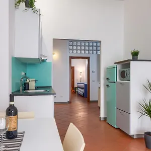  Appartamento Le Cure Large Apt, 6+1 Beds. Center 15 Min Far By Bus.