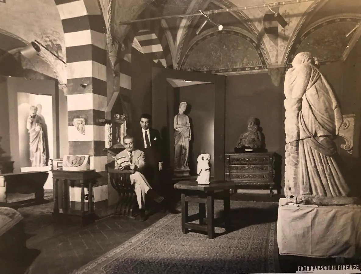 Cozy Apartment In A Private Museum In Oltrarno Florence 0*,